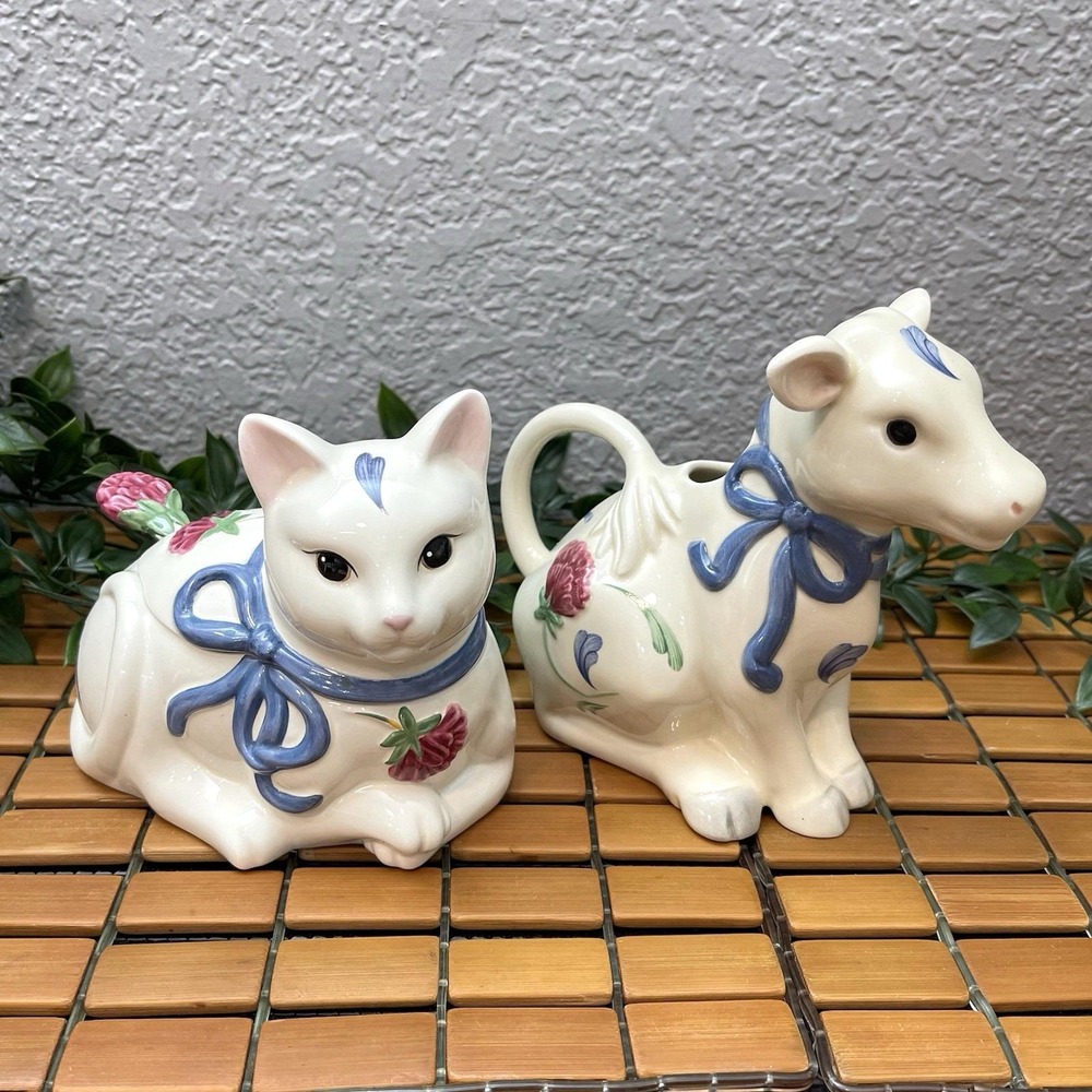 Vintage Lenox Poppies on Blue Cow Creamer Kitty Cat Sugar Bowl Barnyard Set 1998